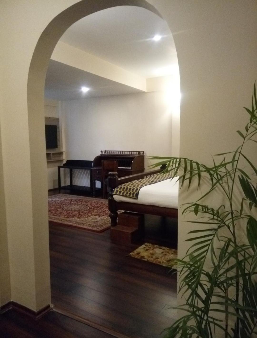 The Heritage Club - Tripura Castle Hotel And Spa Shillong Exterior photo