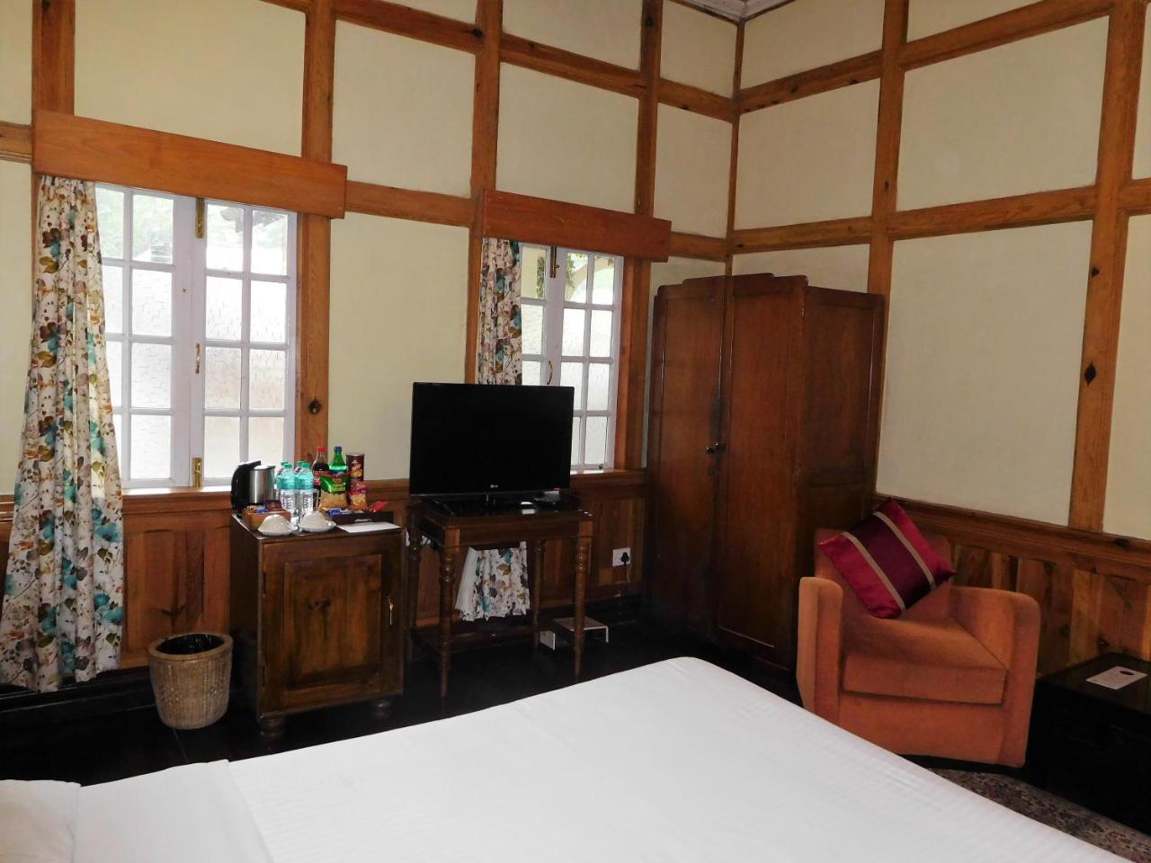 The Heritage Club - Tripura Castle Hotel And Spa Shillong Exterior photo